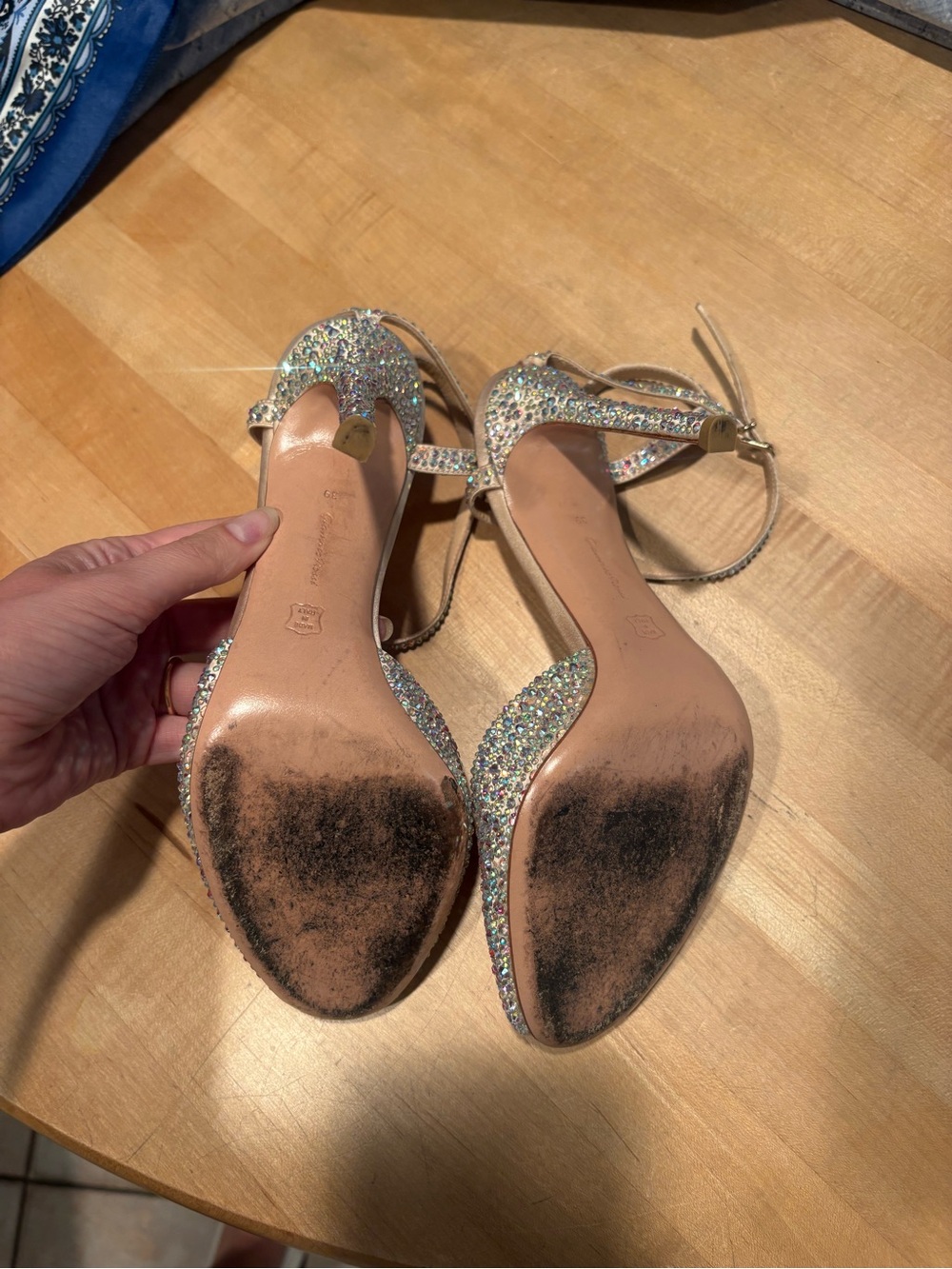 Gianvito Rossi Crystal-Embellished Satin Heels – Size 39 - Picture 9 of 9